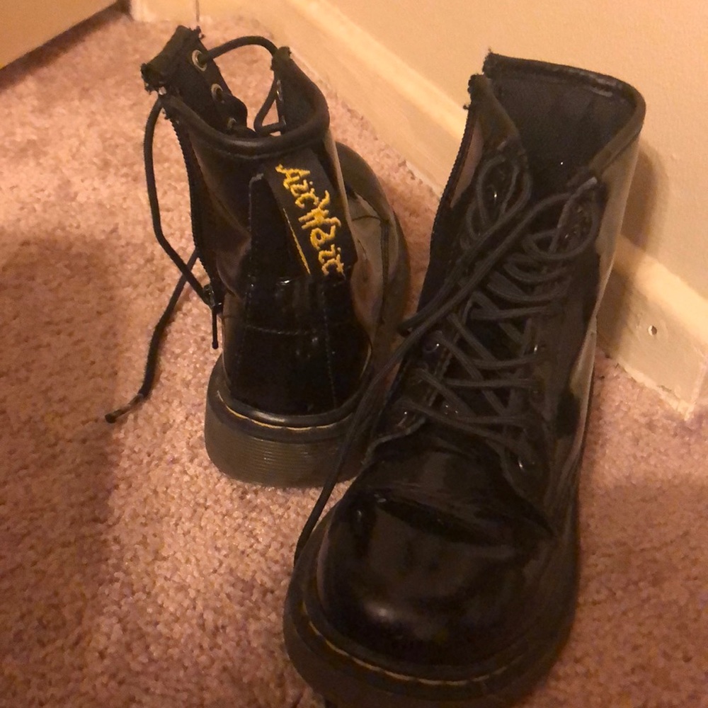 Kids Dr Martens